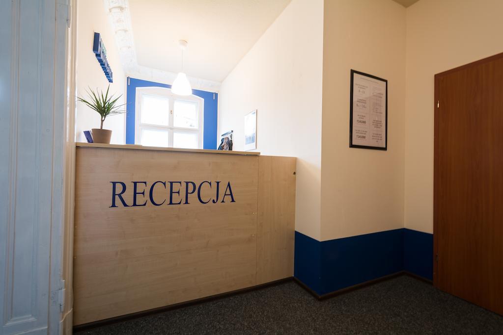 Hostel Awangarda Познан Екстериор снимка