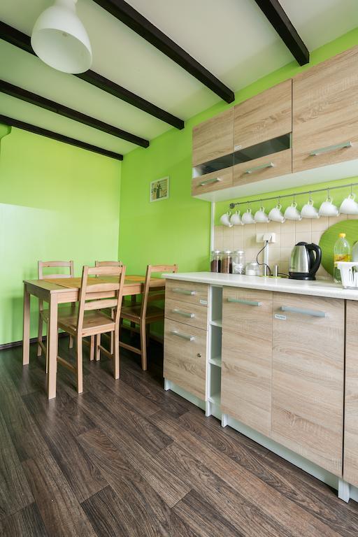 Hostel Awangarda Познан Екстериор снимка