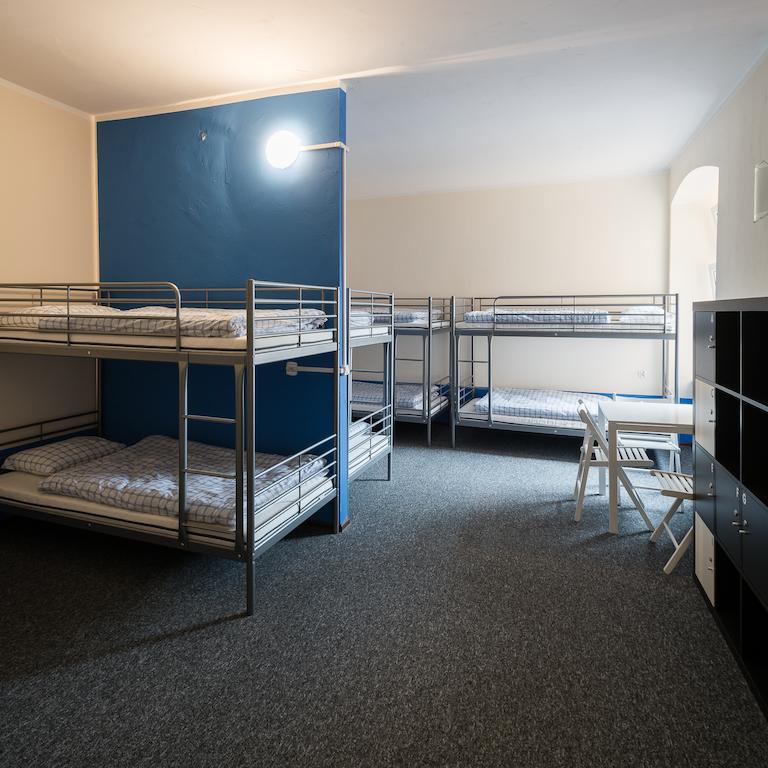 Hostel Awangarda Познан Стая снимка